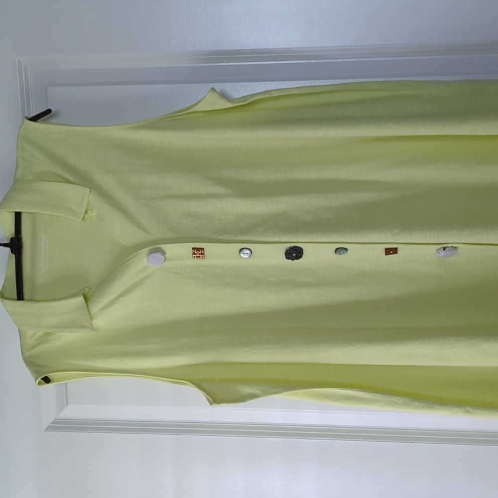 Soft Surroundings Danielle button tank, size 2X, Yellow color, never worn
